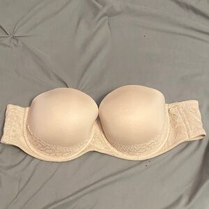 Lace Strapless Bra - Cream